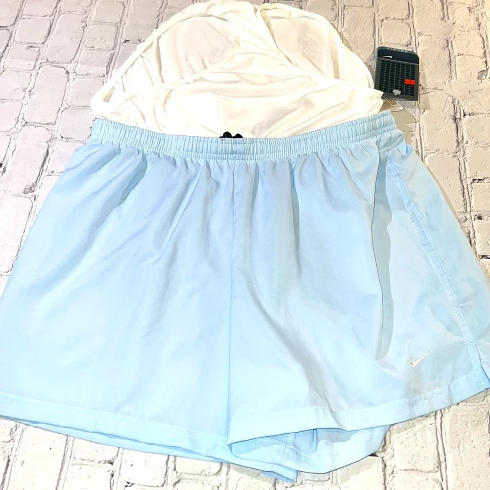 🆕Nike Dri-Fit Women’s Athletic Shorts - Picture 14 of 14